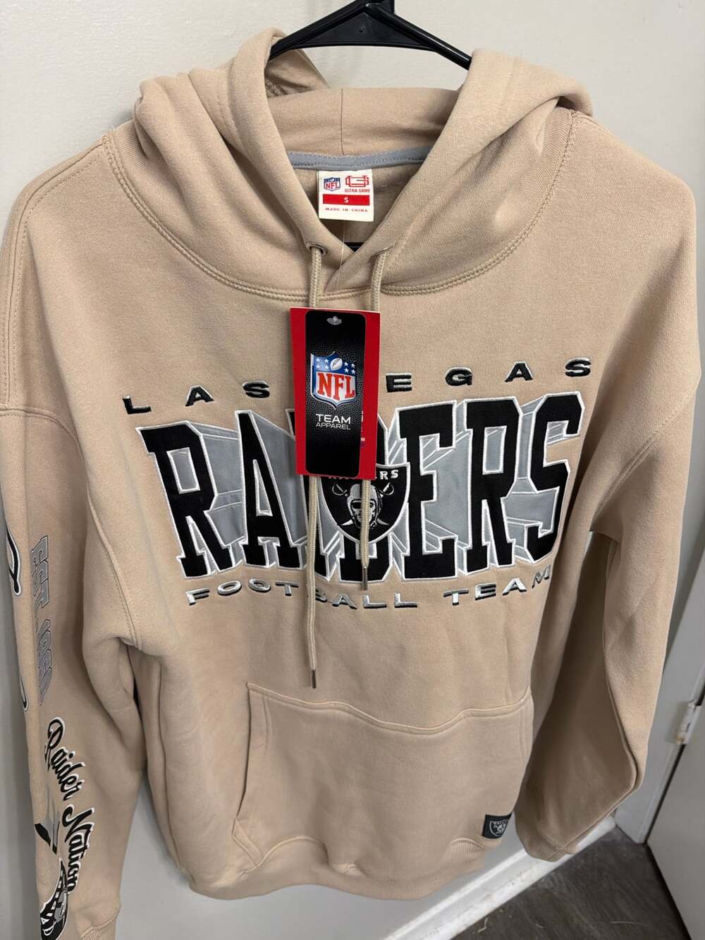 Ultra Game NFL Las Vegas Raiders Just Win Baby Hoodie Size S